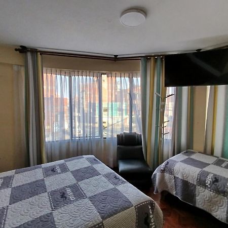ホテル Golden Dreams El Alto エクステリア 写真